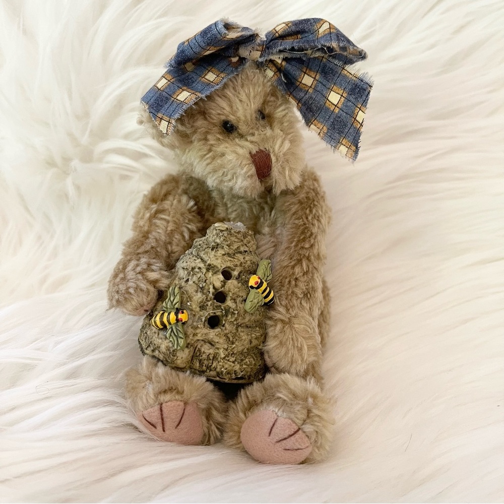VTG Small Teddy Bear Holding A Beehive - Bow In Hair - Seated